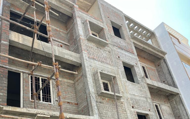 Construction Contractors in Maduravoyal